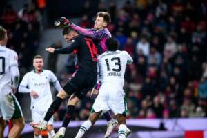 ALEMÃO: Leverkusen passa em branco pela 1ª vez na temporada e vê Bayern encostar