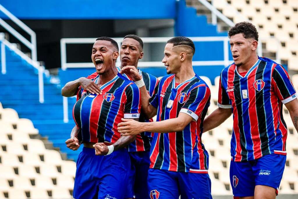 MARANHENSE: Maranhão dá show em clássico e fica em 1º