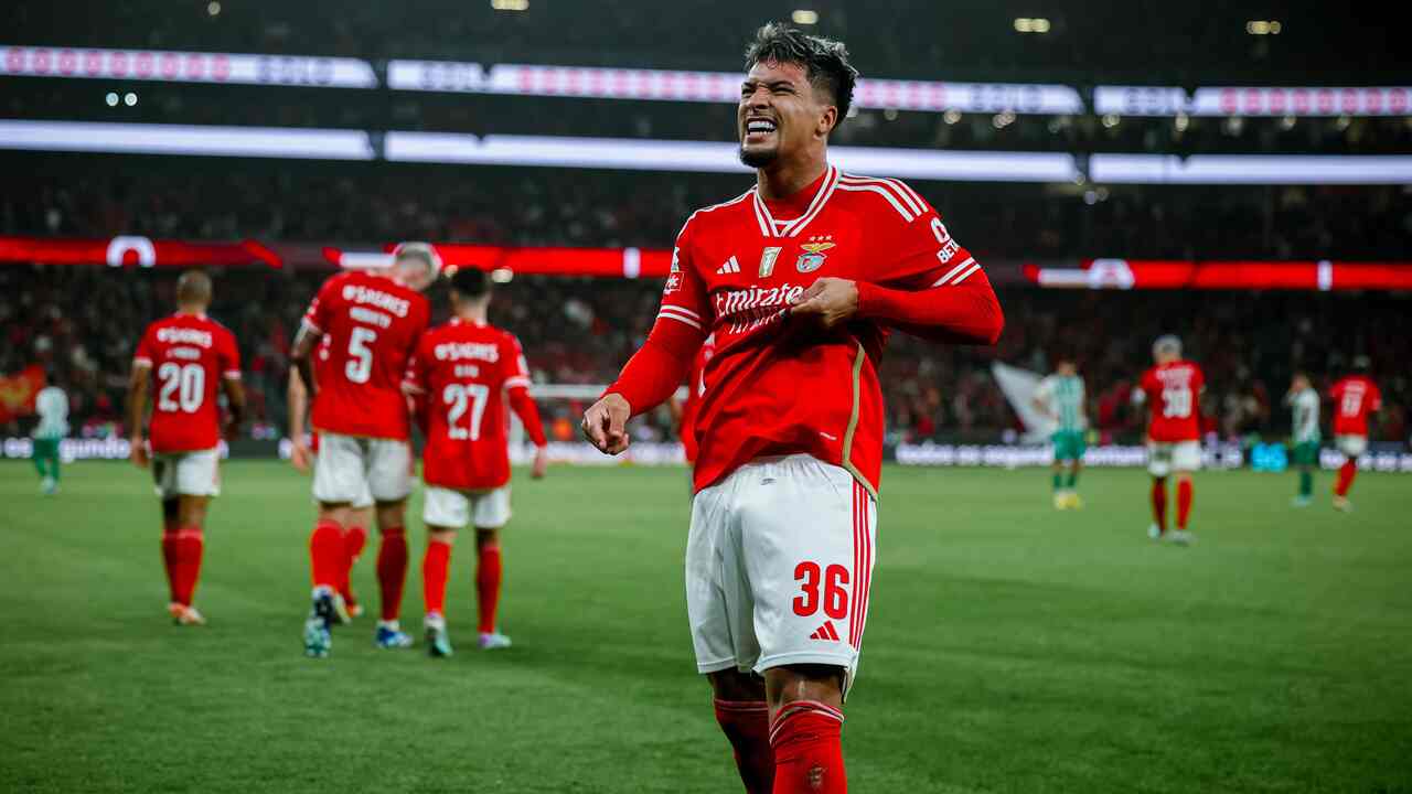 PORTUGUÊS: Marcos Leonardo, ex-Santos, marca na estreia pelo Benfica em goleada sobre o Rio Ave