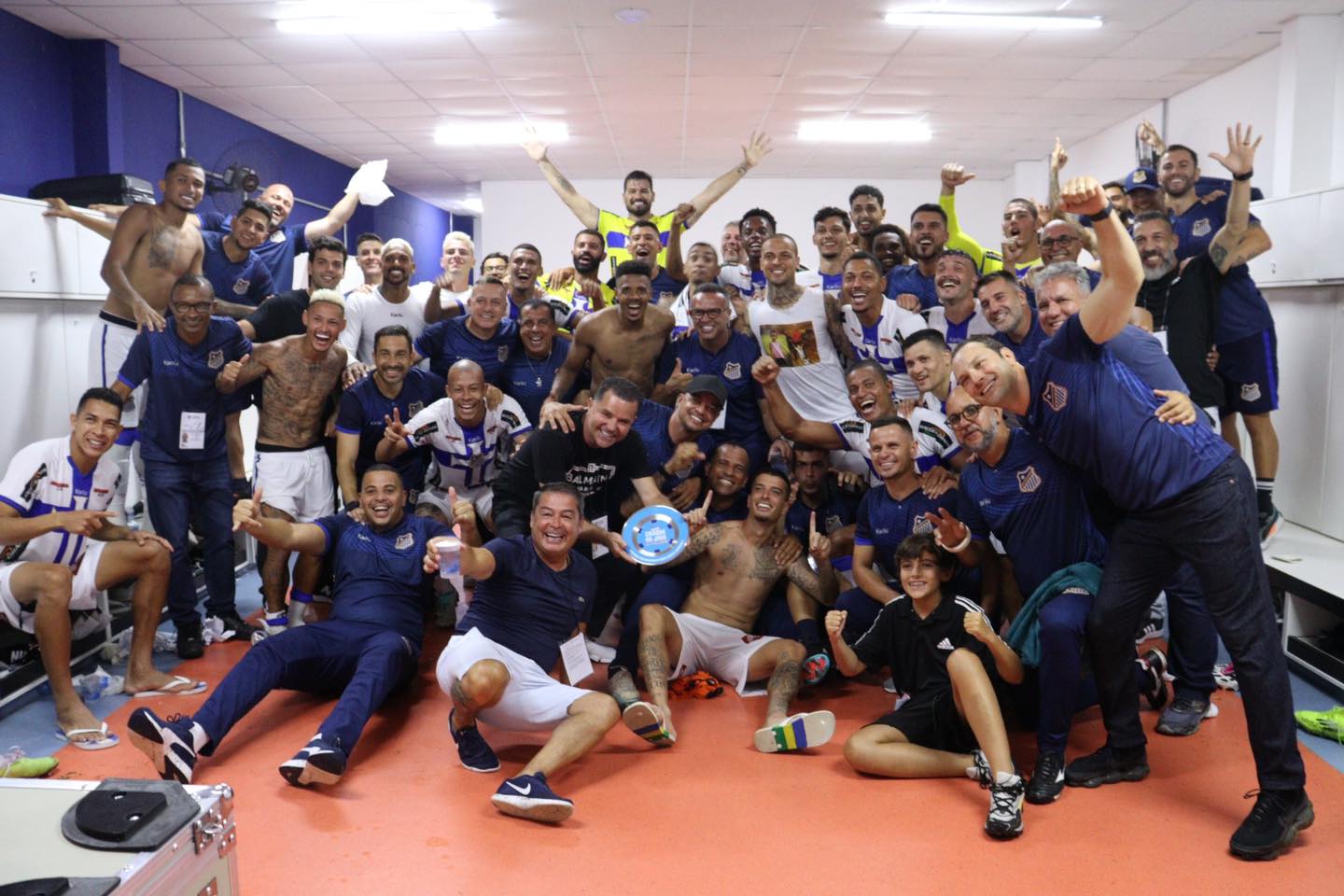 Paulistão: Técnico do Água Santa enaltece elenco após vitória na estreia