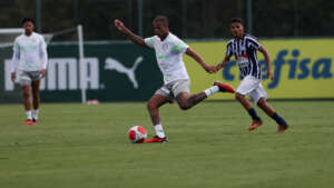 Palmeiras supera EC São Bernardo e Lemense em jogos-treino na Academia de Futebol