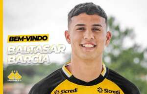 Catarinense: Criciúma contrata meia uruguaio do Independiente-ARG