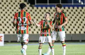 MARANHENSE: Sampaio Corrêa vence e segue na liderança com 100%