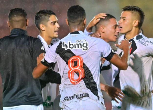 COPA SP: Vasco e Flamengo estreiam e Botafogo pode avançar