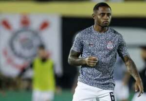 Em crise, Corinthians confirma lesão de Diego Palácios e inicia preparação para o clássico