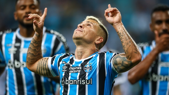 Soteldo deu seu cartão de visita a torcida do Grêmio