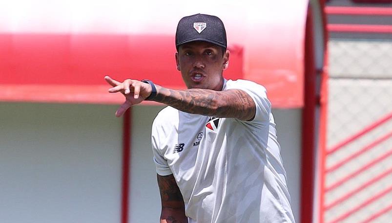 Em busca do ataque ideal, Carpini trabalha finalizações à exaustão no São Paulo