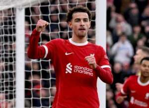 COPA DA INGLATERRA: No 1º jogo após Klopp admitir saída, Liverpool goleia e avança