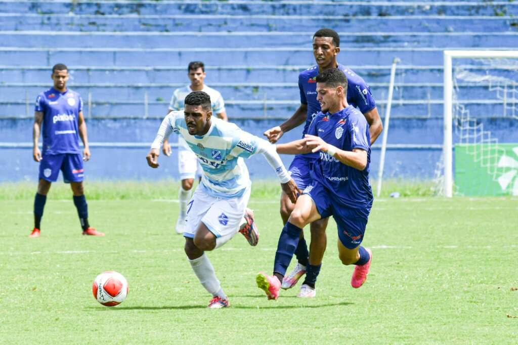 PAULISTA A2: Taubaté vence a primeira e Portuguesa Santista busca virada no fim