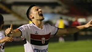 Amazonense: Amazonas anuncia ex-Botafogo-SP e acerta com atacante ídolo do Corinthians