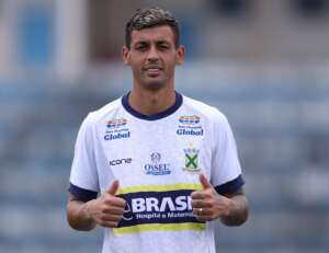 Paulistão: Santo André anuncia a contratação do volante ex-Ponte Preta e Corinthians