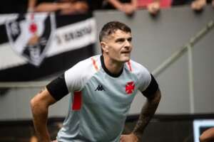 Carioca: Vasco e atacante chegam a acordo por renovação até 2025