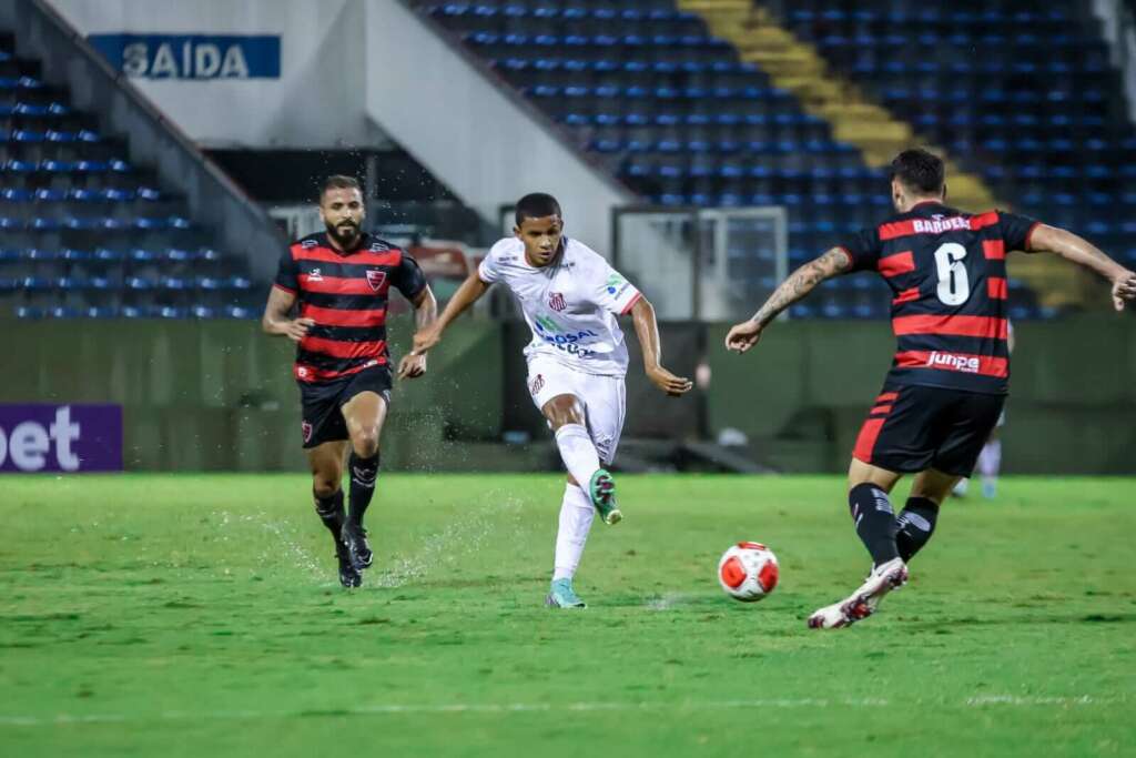 Oeste 3 x 2 Capivariano – Grande atuação termina com 1ª vitória em casa