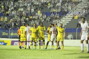 Catanduva 3 x 0 Itapirense - Santo goleia e lidera a Série A3