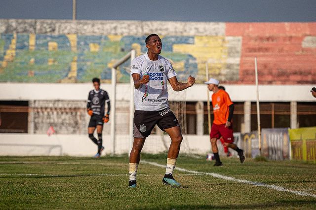 ABC vence o Potiguar (Foto: Rennê Carvalho / ABC)