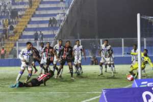 Água Santa 0 x 1 Botafogo-SP - Reabilitação vem de forma polêmica
