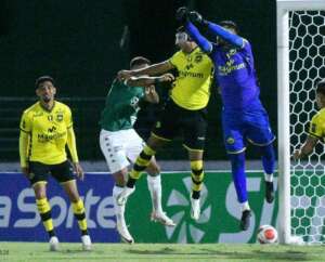 Paulistão: Zagueiro do São Bernardo projeta duelo com Corinthians: 'Bom para jogar'