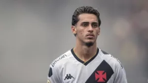 Carioca: Prata da casa negocia com o Shakhtar Donetsk e pode deixar o Vasco
