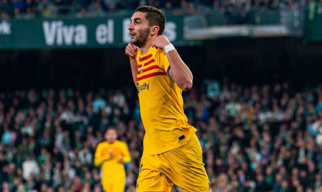 ESPANHOL: Barcelona desencanta e vence Betis com hat-trick de Ferran Torres