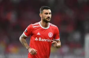 Paulistão: Guarani entra na disputa com ABC por ex-meia de Inter e São Paulo