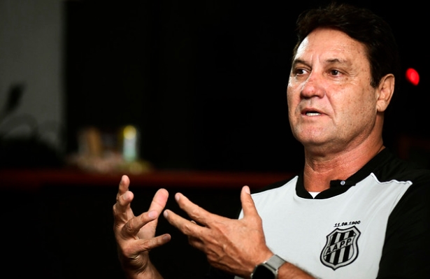 Paulistão: Brigatti comenta início de preparação e pede astral diferente na Ponte Preta em 2024