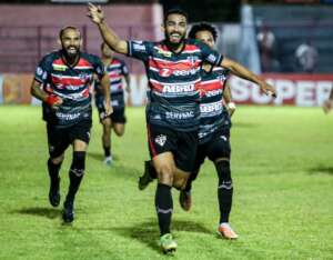 CEARENSE: Fortaleza mantém o 100% e Ferroviário também se dá bem