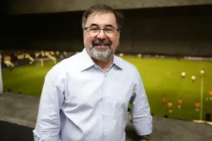 Catarinense: Dirigente revela 'ambiente favorável' no Figueirense e deixa mercado aberto para novas possibilidades