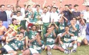 Guarani completa 30 anos do título da Copa SP de 94 e homenageia campeões; relembre quem eram os jogadores da conquista inédita