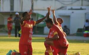 Juazeirense-BA 4 x 0 Retrô-PE - Retorno à fase de grupos