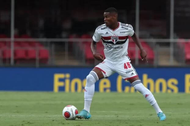 nathan lateral sao paulo credito rubens chiri saopaulofc