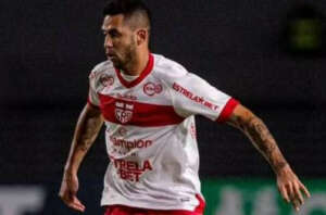 Paulistão: Ponte Preta fecha com atacante pretendido pelo Guarani