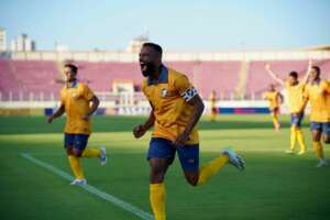 Confiança-SE 1 (2) x (4) 1 Retrô-PE - Fênix vence duelo inédito