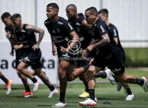 Corinthians agenda jogo-treino para Mano 'definir' titulares