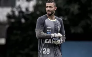 Paulistão: Após perder Pegorari, Guarani sonha com goleiro do Santos