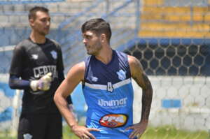 Paulista A3: Zagueiro não treina e Marília pode ter desfalque contra o Lemense