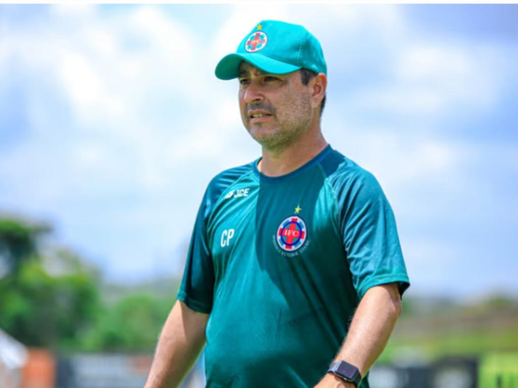 Mineiro: Ipatinga demite o técnico Carlos Pimentel