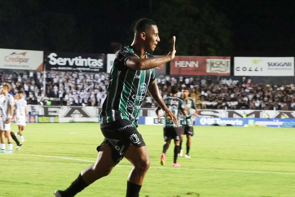 PARANAENSE: De volta ao topo, Maringá recebe o lanterna