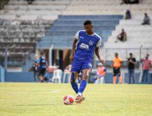 Paulista A2: Zagueiro do Rio Claro chega a marca de 70 jogos pelo clube