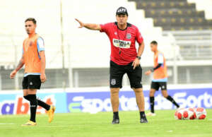 Brigatti reforça objetivo da Ponte Preta mesmo após derrota: 'Buscar a classificação'