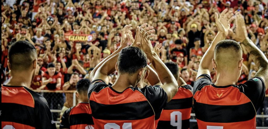 PARAIBANO: Campinense vence com gol contra e respira na luta contra degola