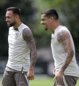 Corinthians aprimora finalizações após diversas chances perdidas contra a Ponte Preta