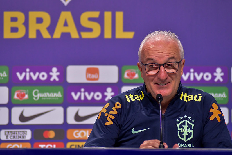 Dorival ‘convoca’ mais três do São Paulo para trabalhar na seleção e pode desfalcar ex-time