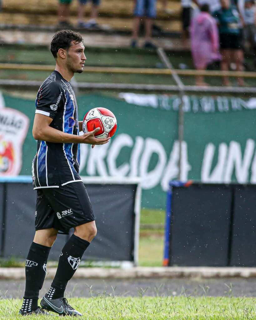 Paulista A3: Zagueiro do EC São Bernardo fala sobre vitória