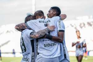 Atacante do Figueirense projeta clássico contra o Avaí: 'Dentro de casa somos fortes'