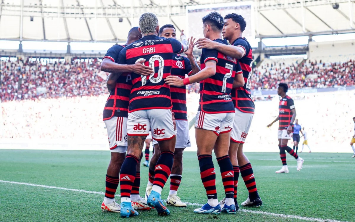 Flamengo domina o Volta Redonda e vence por 3 a 0 Foto Gilvan de Souza CRF