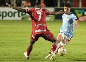 GOIANO: Vila Nova vence no último lance e encosta no Goiás