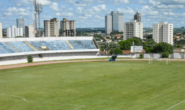 AE Araçatuba confirma regularização dos laudos do estádio Adhemar de Barros