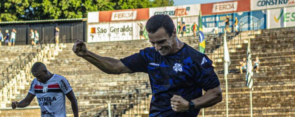 Paulistão: Técnico enfrenta ex-clube em busca do primeiro objetivo na Inter de Limeira