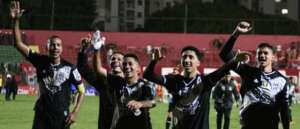 Torcida pontepretana prestigiou e festejou no Canindé