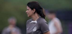 Corinthians oficializa a doutora Ana Carolina na chefia do Departamento Médico de futebol